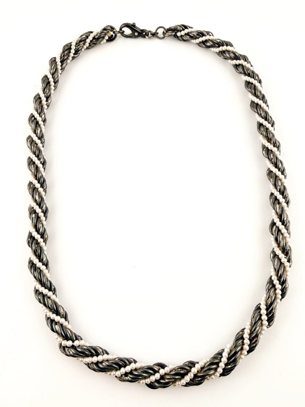 Vintage Silver Tone Twisted Rope Chain & White Pearl Wrapped Choker Necklace 17"
